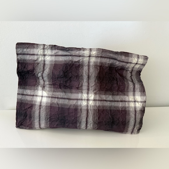 New COS Folded Oversized Crinkled Clutch Bag Burgundy Checked - Picture 5 of 9